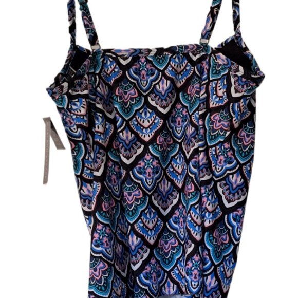 Island Escape Size 8 Women's Bathing Suit Top w/underwire Bra Macy's NWT - Picture 2 of 5